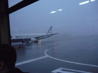 釜山空港と思いきや何とソウル空港